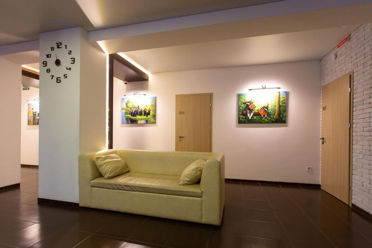 Hotel One Uman Exterior foto