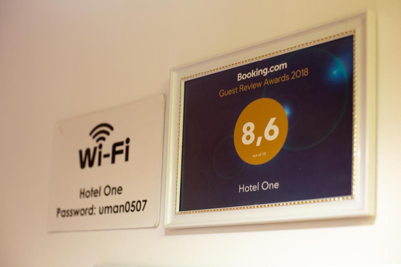 Hotel One Uman Exterior foto